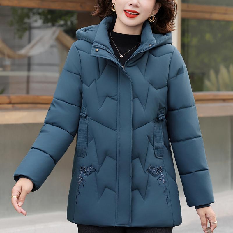 Plus Size Middle Age Women Winter Coats Hooded Elegant Thick Warm Embroidery Parkas Female Jackets