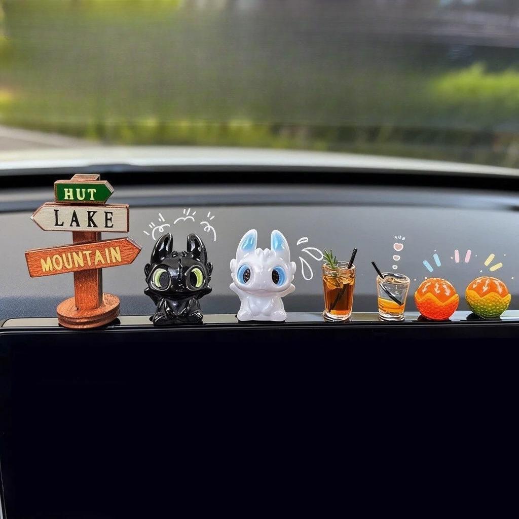 Dragon Taming Master Cute Center Console Toothless Couple Doll Accessories Car Creative Decoration Ornament
