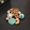 Broches et bijoux de corps