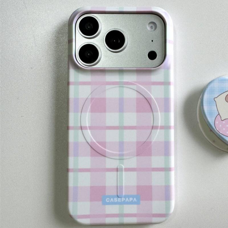 Plaid Heart Bear Apple 17 Pro Max Magnetic Phone Case for Besties