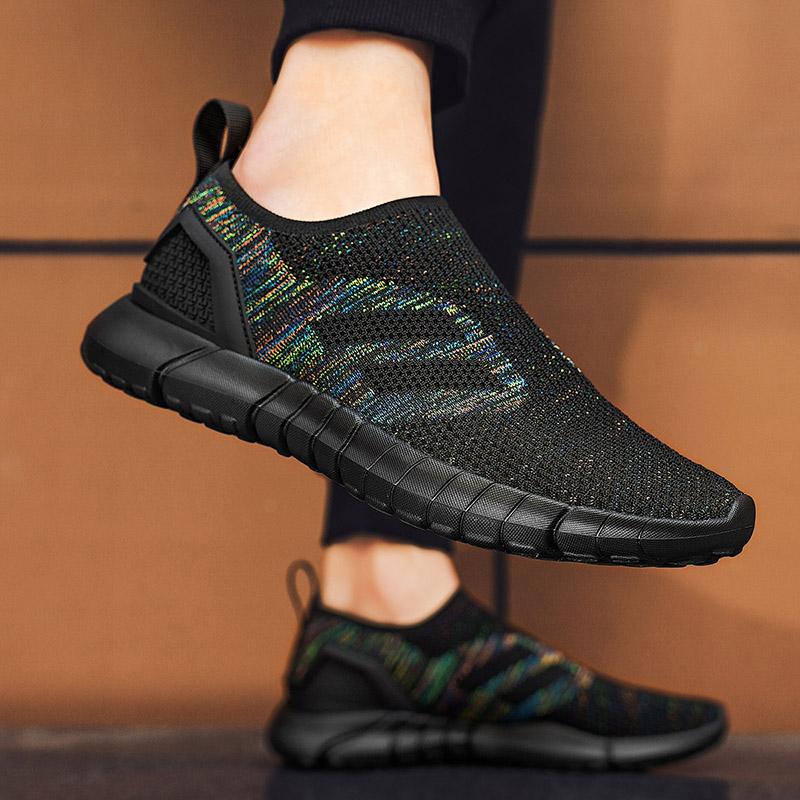 Men Slip on Sneakers 2025 Red Lightweight Breathable Mesh Men's Sneakers Cushioned Comfortable Sports Shoes for Men