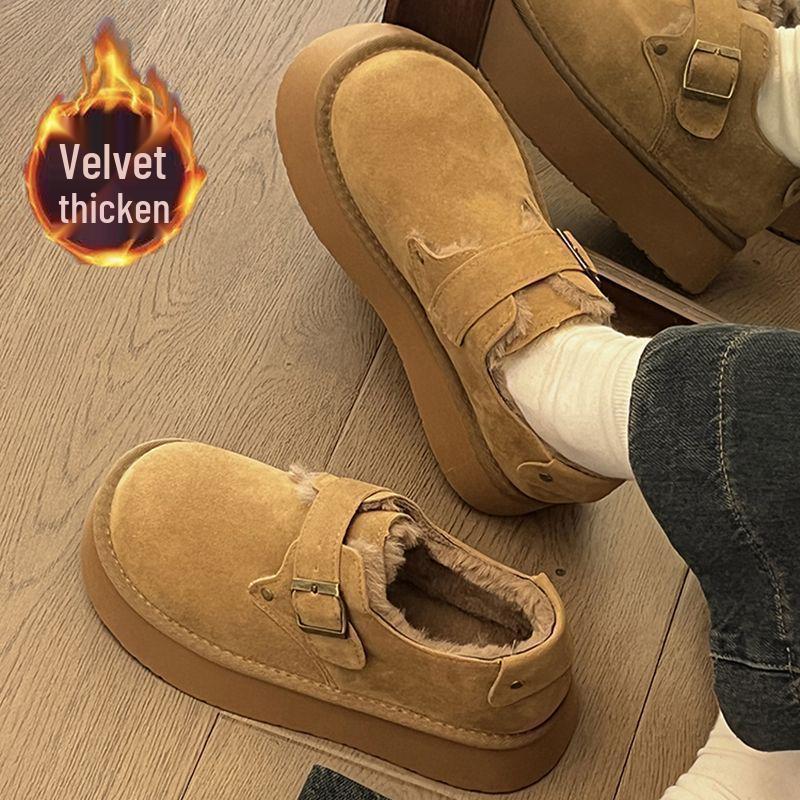 Women's Winter Cotton Slip-On Shoes: Furry Velvet, Thick Sole Moccasins, Snow Boots Style.
