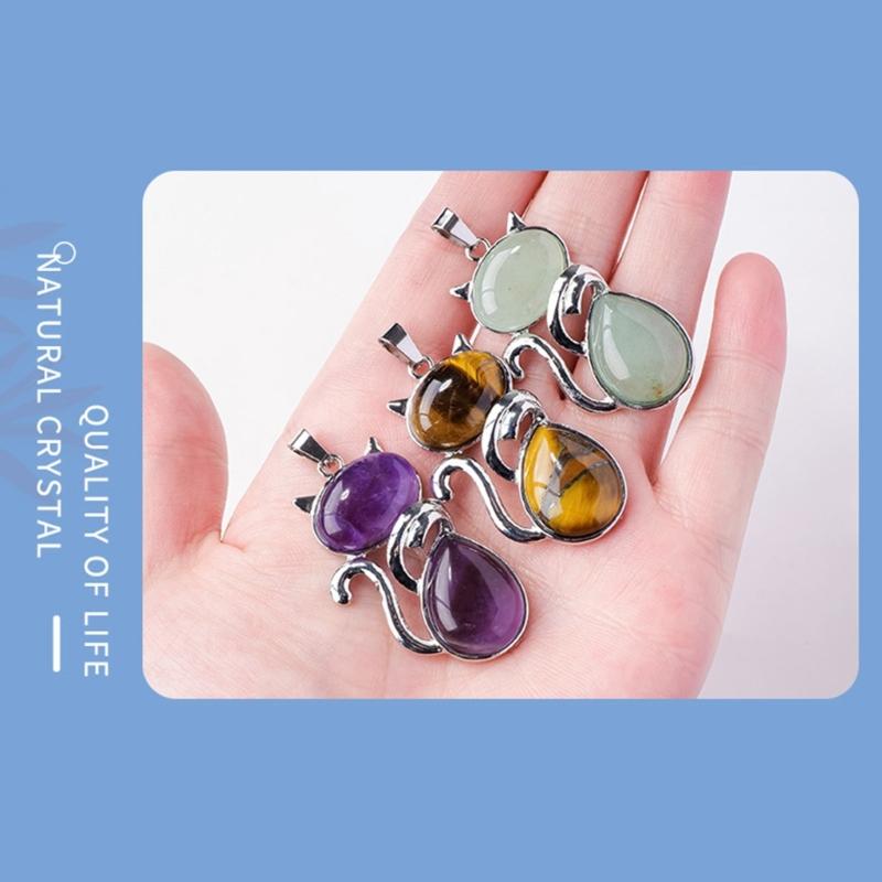 Natural Crystal Cats Pendant Necklace Delicate Crystal Cats Pendant Necklace with Spiritual Symbolism for Fashionistas
