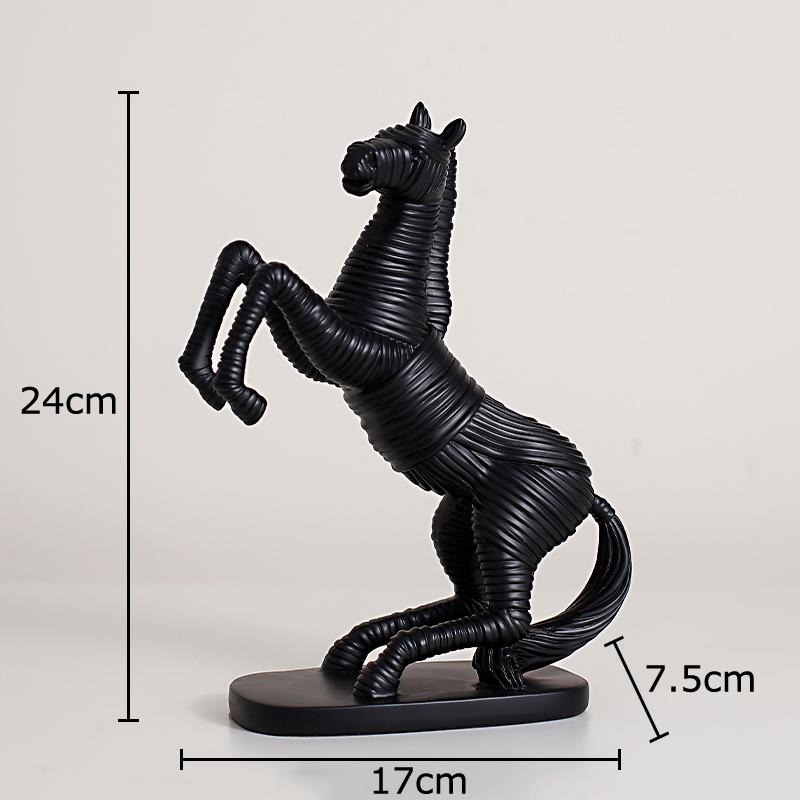 

Striped Rope Horse Sculpture Desk Decoration Creative Bandage Horse Statue Ornaments Modern Resin Crafts Room Aesthetic Decor чёрный