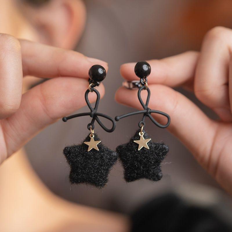 Черные Серьги-гвоздики Звезда с Жемчугом в Форме Банта Серьги-гвоздики Бархатные Легкие Висячие Модные Серьги Элегантные Бархатные Серьги-сердечки