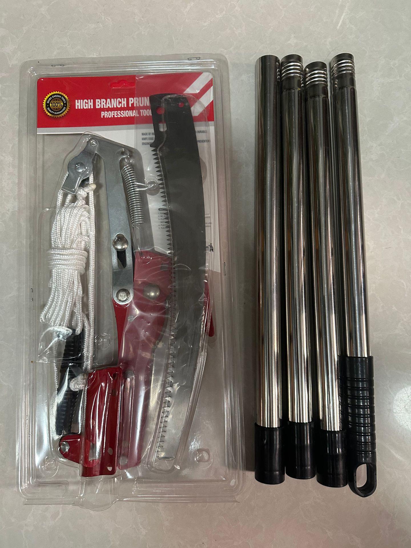 Extendable High-Altitude Tree Branch Pruning Saw with Double-Edged Blade