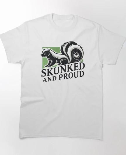 Skunked and Proud – Bold Animal Design Classic T-Shirt XL