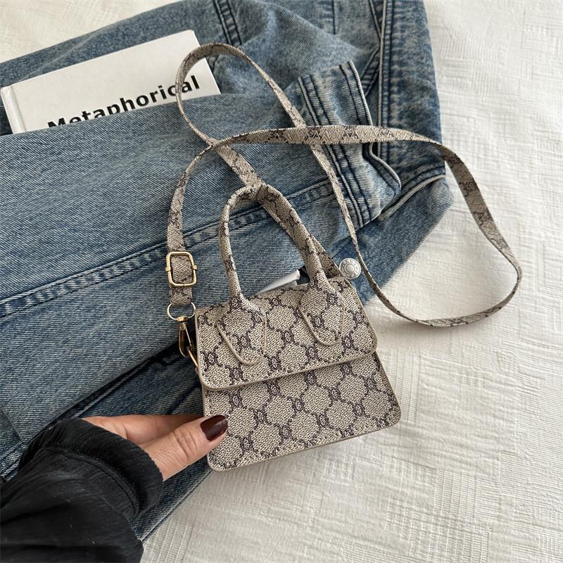 

Fashionable Summer Casual Pu Shoulder Crossbody Bag Stylish Small Square Bag хаки