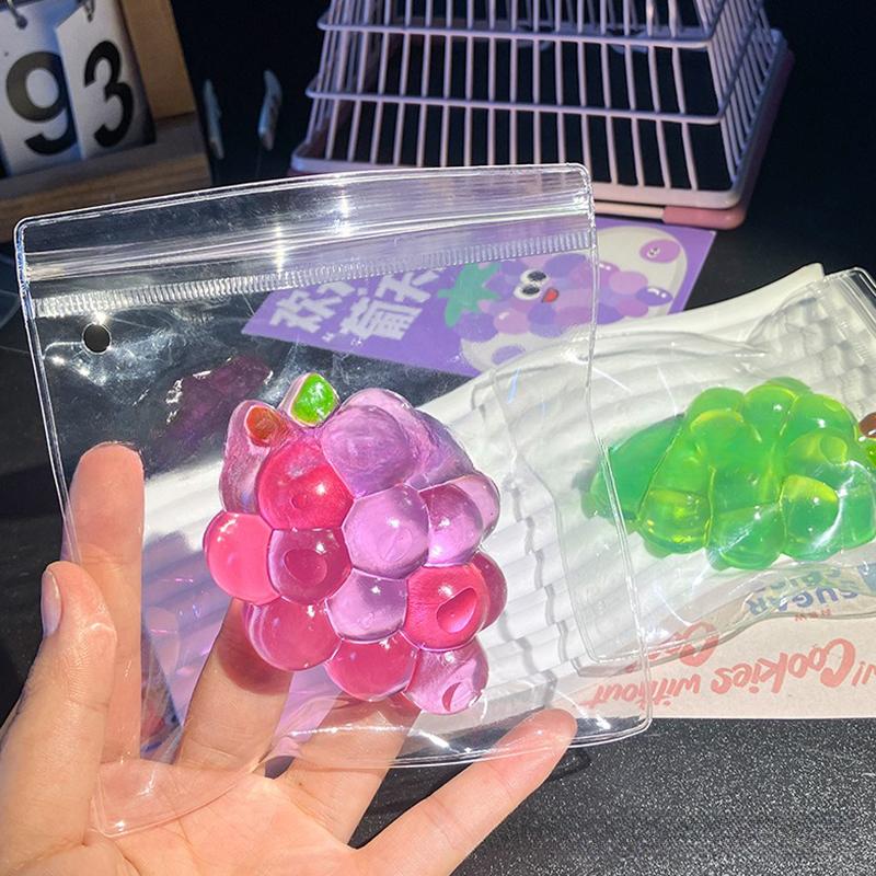 1Pcs Squeeze Stress Relief Hand Toys  Fruit Grapes  Toy Anti-Anxiety Fruit Stretchy Slow Rising Sensory Props