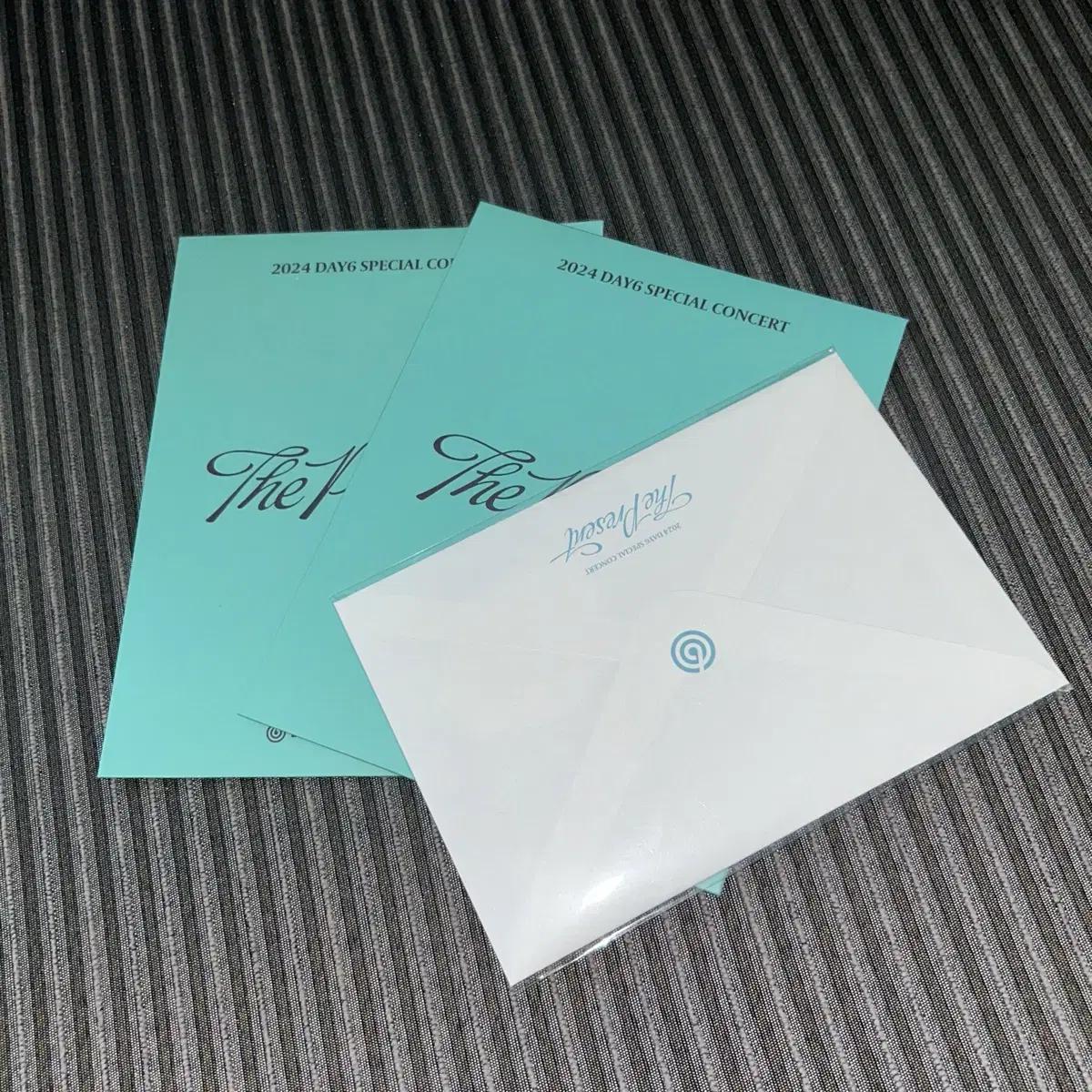 

Day6 Clon Maccon Admission Photo Card, Madezon Postcard Sealed