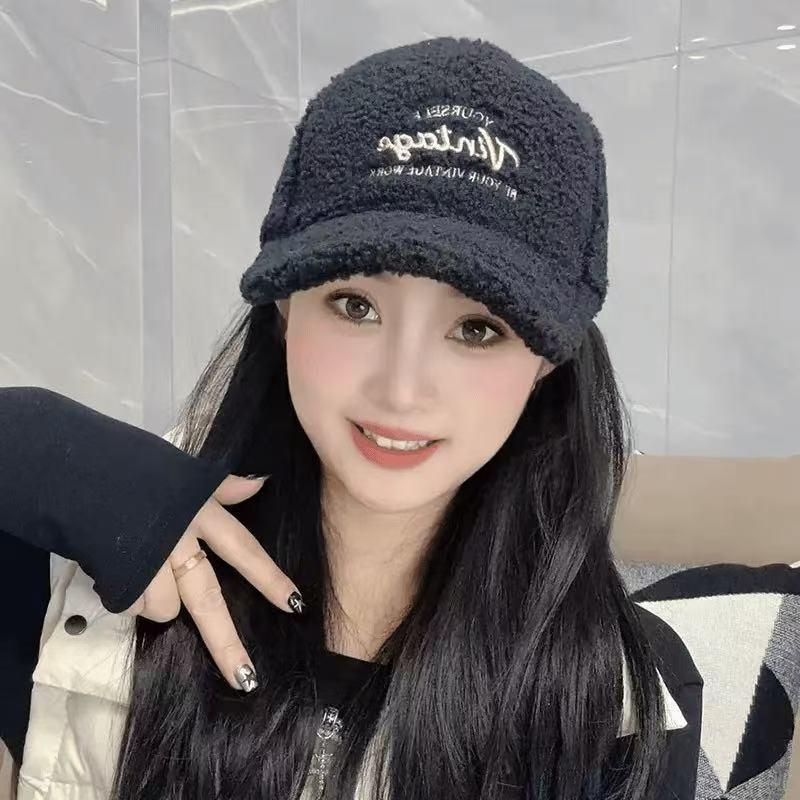 High-Quality Lamb Wool Embroidered Baseball Cap - Winter Warm, Trendy, Versatile Casual Hat