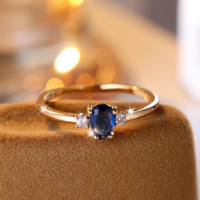 Wish gold drop-shaped blue and white diamond ring simple and compact temperament no. 6