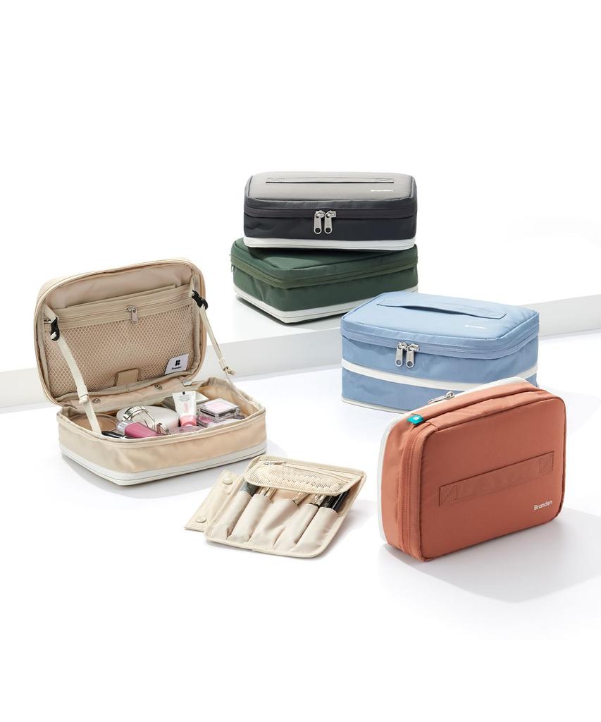 Expandable beauty pouch