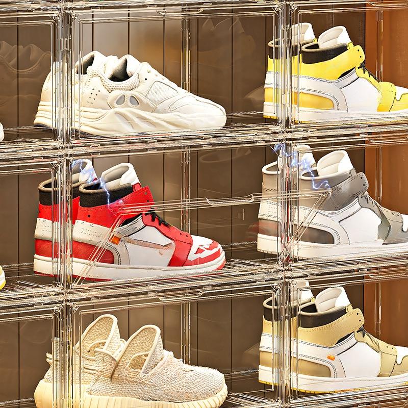 Transparent acrylic shoe box with lid, magnetic suction side opening door, shoe storage box