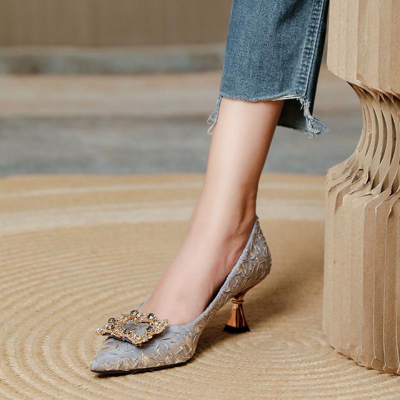 New high heels, thin heel, satin, light mouth, pointed rhinestone square buckle temperament, black small heel single shoes.