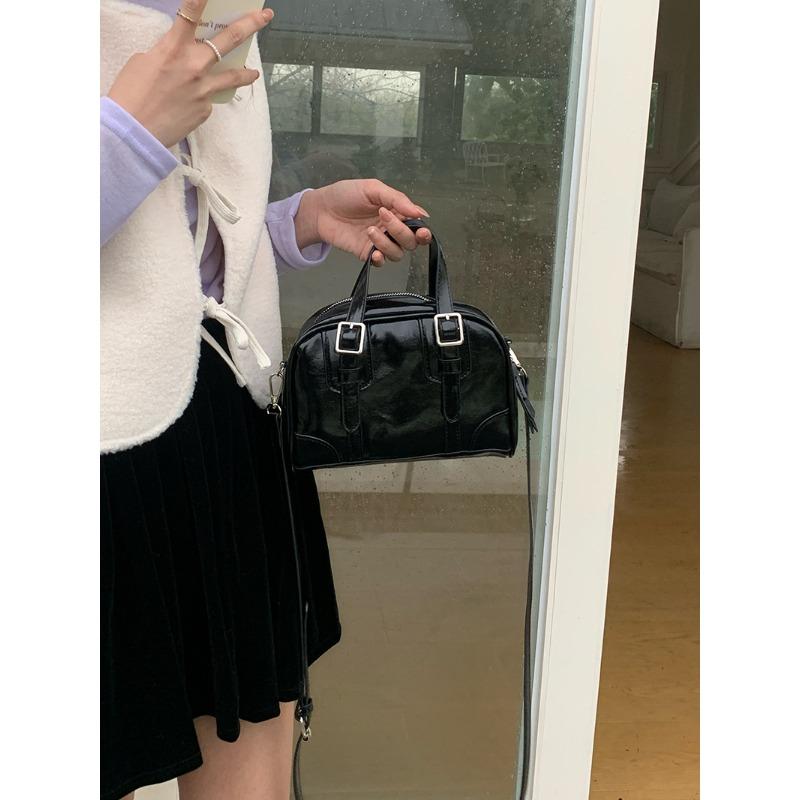 Female All-in-one Autumn and Winter Niche Retro Black Hand Bag All-in-one Shoulder Bag Crossbody Bag