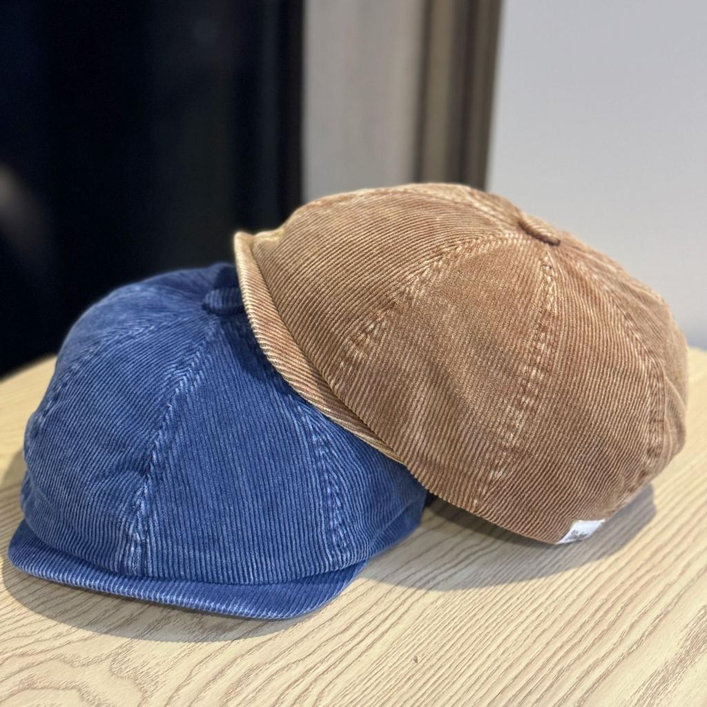 Distressed Corduroy Peaked Cap for Women In Autumn and Winter Face Showing Small Flip Up Forward Hat Fashionable and Versatile Beret for Men