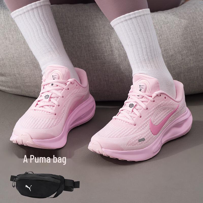 Nike Women s Running Shoes with Fanny Pack 75 9540₽