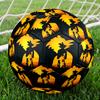 Dragon Ball Thema Maat 5 Voetbal, Geschikt voor Zowel Binnen- als Buitenwedstrijden, een Cadeau Geschikt voor Iedereen.