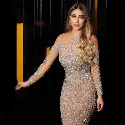 Nouvelle Station Indépendante de Vêtements pour Femmes Robe de Bal Sexy à Manches Longues Bronzante Robe Longue