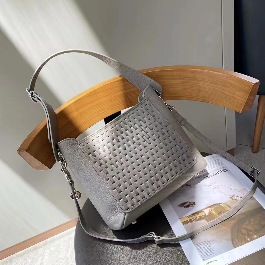 Cross Border New Large Capacity Cowhide Woven Bag Fashionable And Versatile Single Shoulder Diagonal Cross Bag Genuine Leather Women's Bag