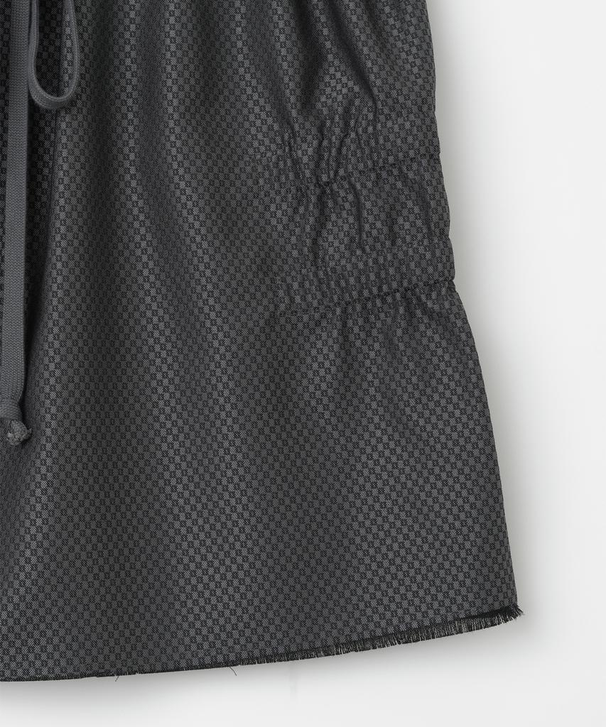 Milo Woman Cutoff Shirred Two-Way Skirt [Charcoal]