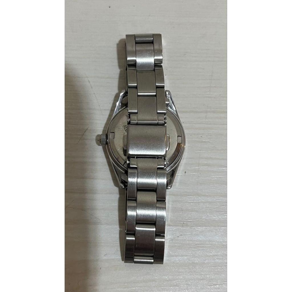 Used Please state your desired price: ORIENT QUARTZ Men's Watch