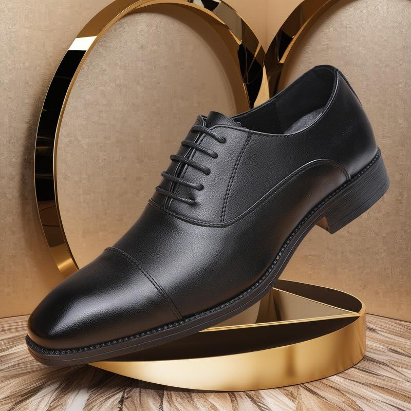 

Autumn three-joint leather shoes men s breathable business dress men s shoes youth versatile wedding shoes British Oxford shoes 38