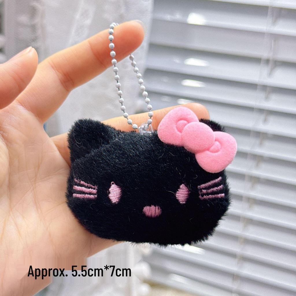 Plush Keychain Charm: Small Pendant Doll for Events & Street Stalls