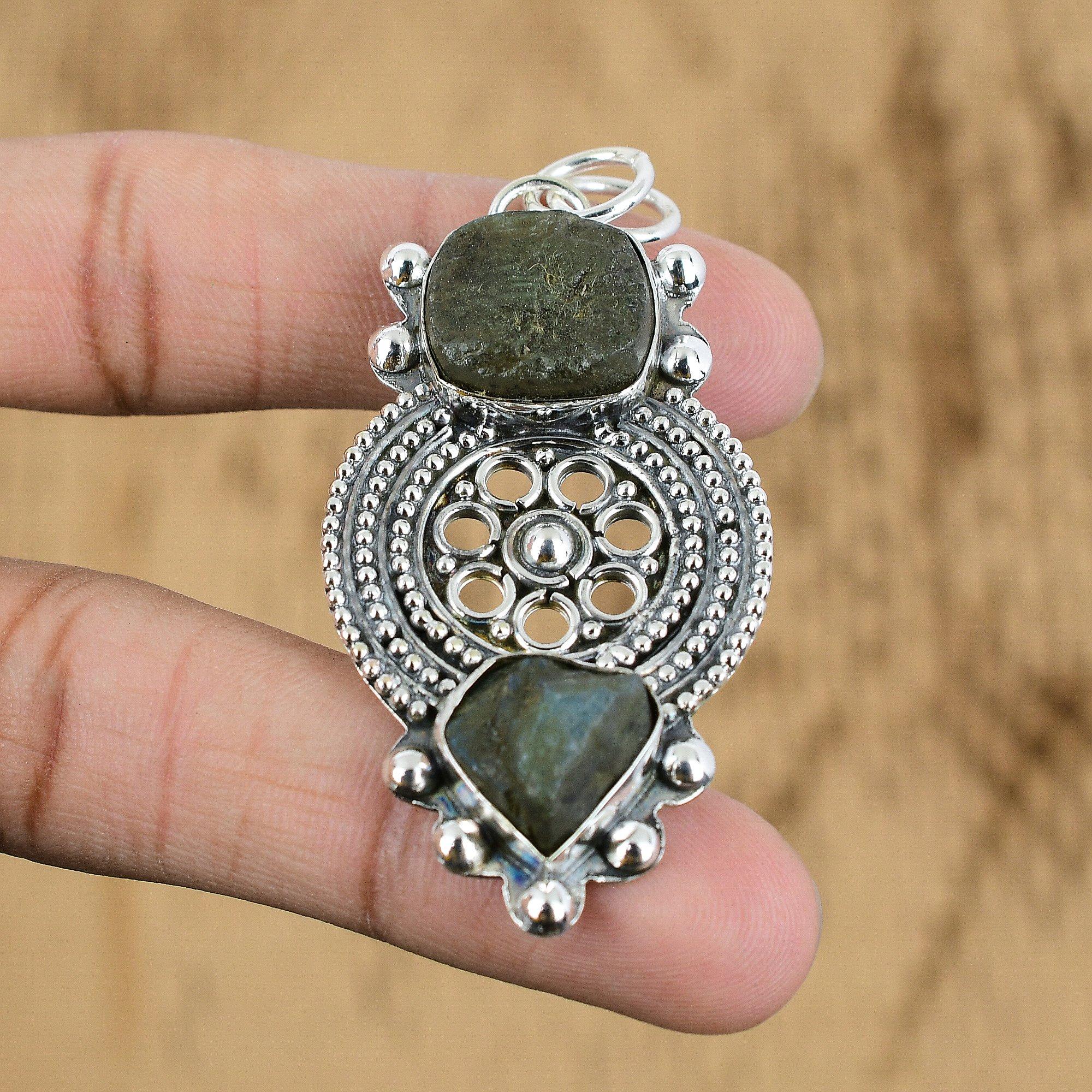 

Gift For Her 925 Sterling Silver Natural Labradorite Rough Gemstone Pendant