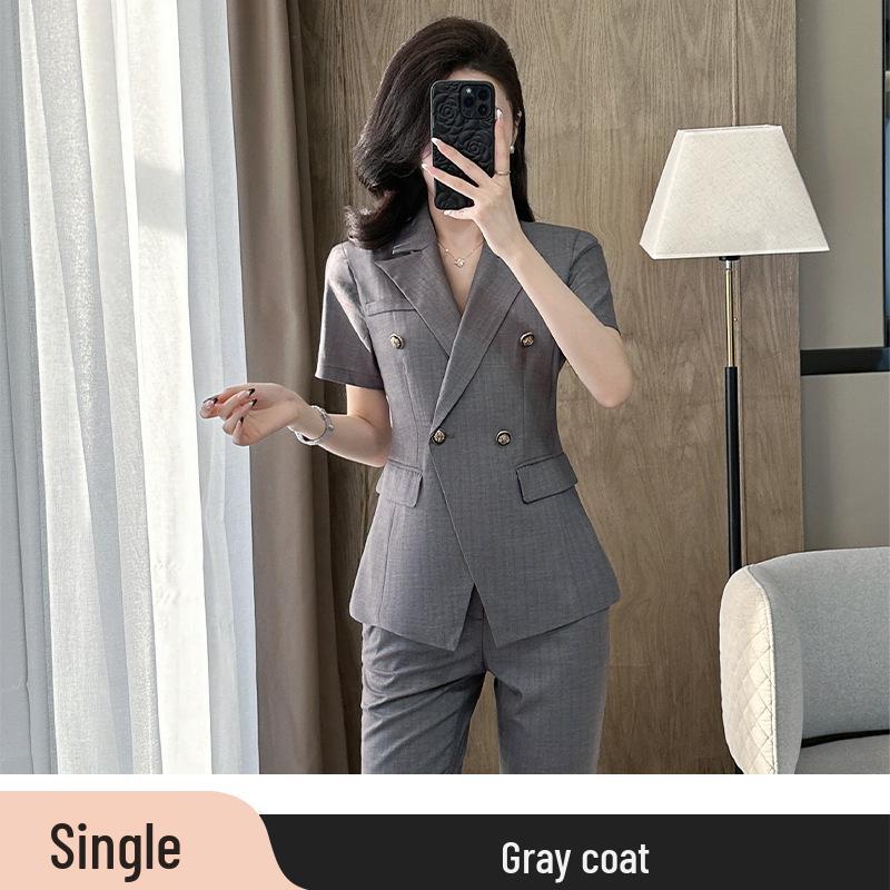 

Женский премиальный серый костюм-блейзер с коротким рукавом для летней рабочей одежды XXL