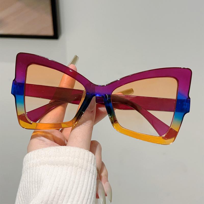 Butterfly Shaped Sunglasses Women Stylish Oversize Gradient Decor Sun Glasses Trendy Brand Design Vacation Casual Shades