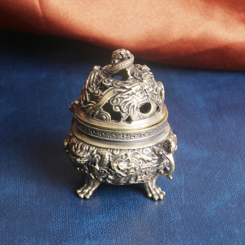 Vintage Brass Xianglong Desktop Ornament Relief Dragon Pattern Double Ears Four Legs Sandalwood Incense Burner Ol