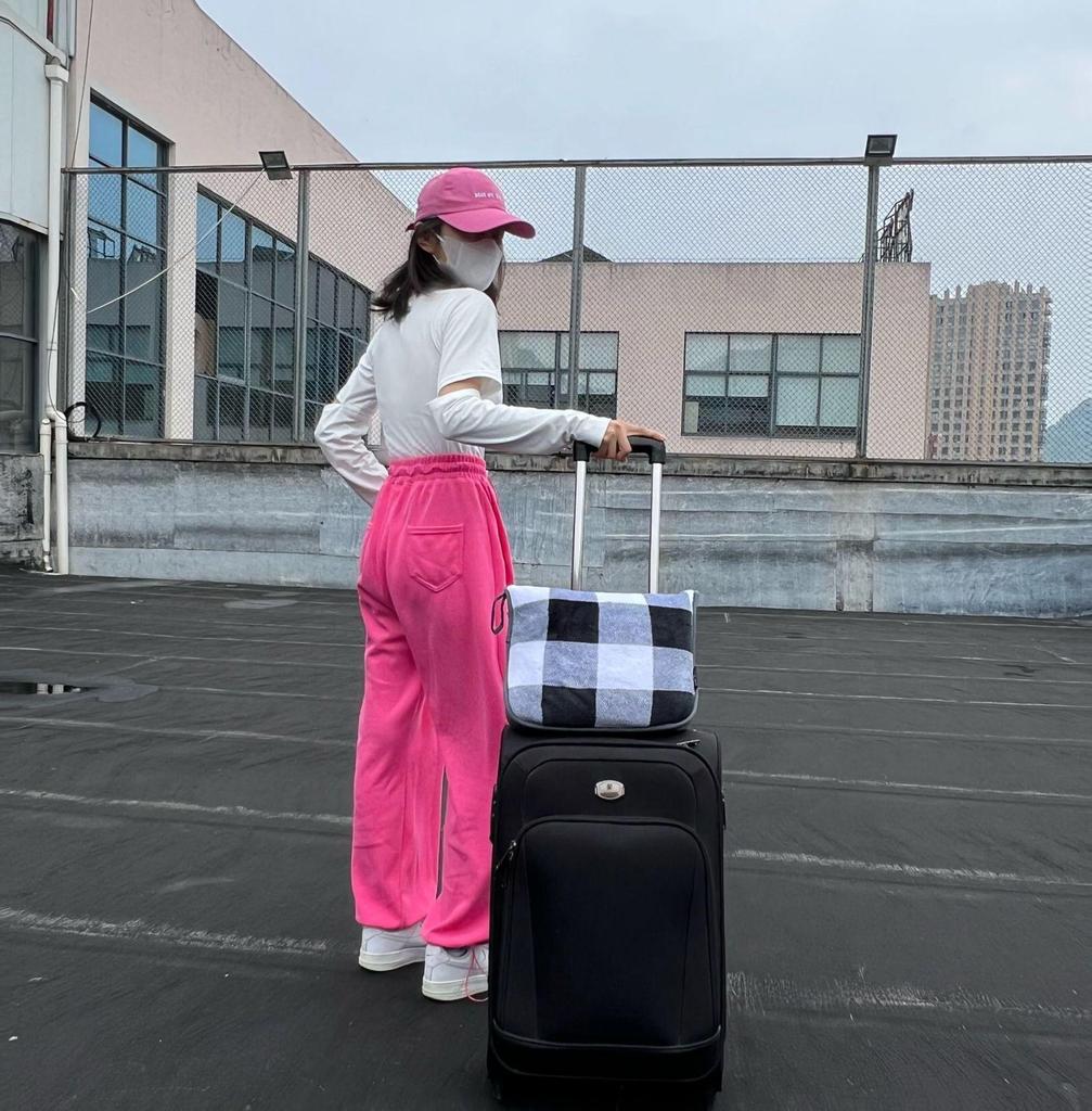 Pătură auto multifuncțională 2-în-1 din flanel și pernă cu logo și fermoar