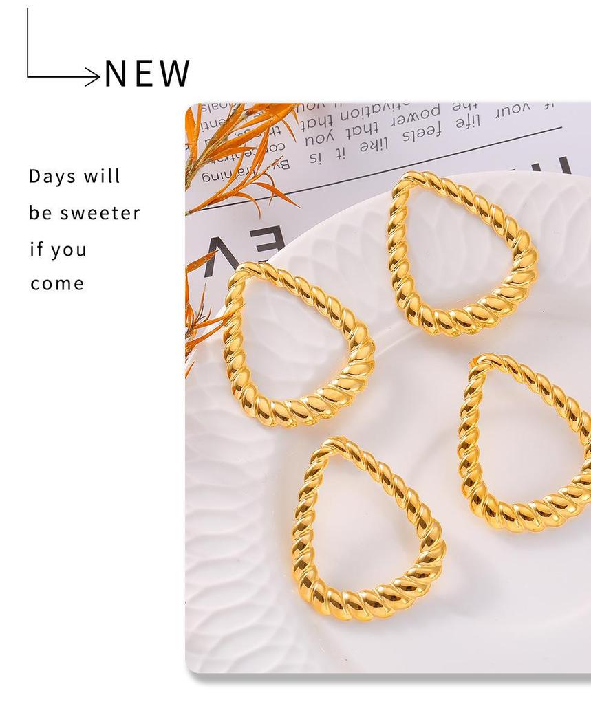 European & American Geometric Triangle Titanium Steel Earrings - Niche Design, Fashionable & Simple
