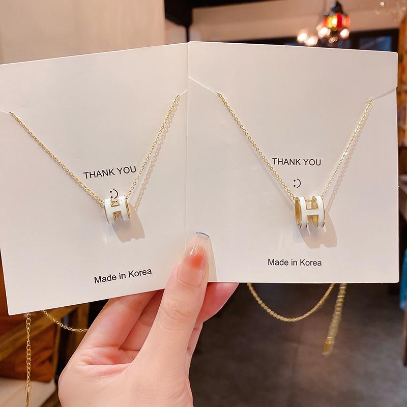 

Korean Titanium Steel H Necklace - Elegant Niche Design Clavicle Chain Fashion Jewelry