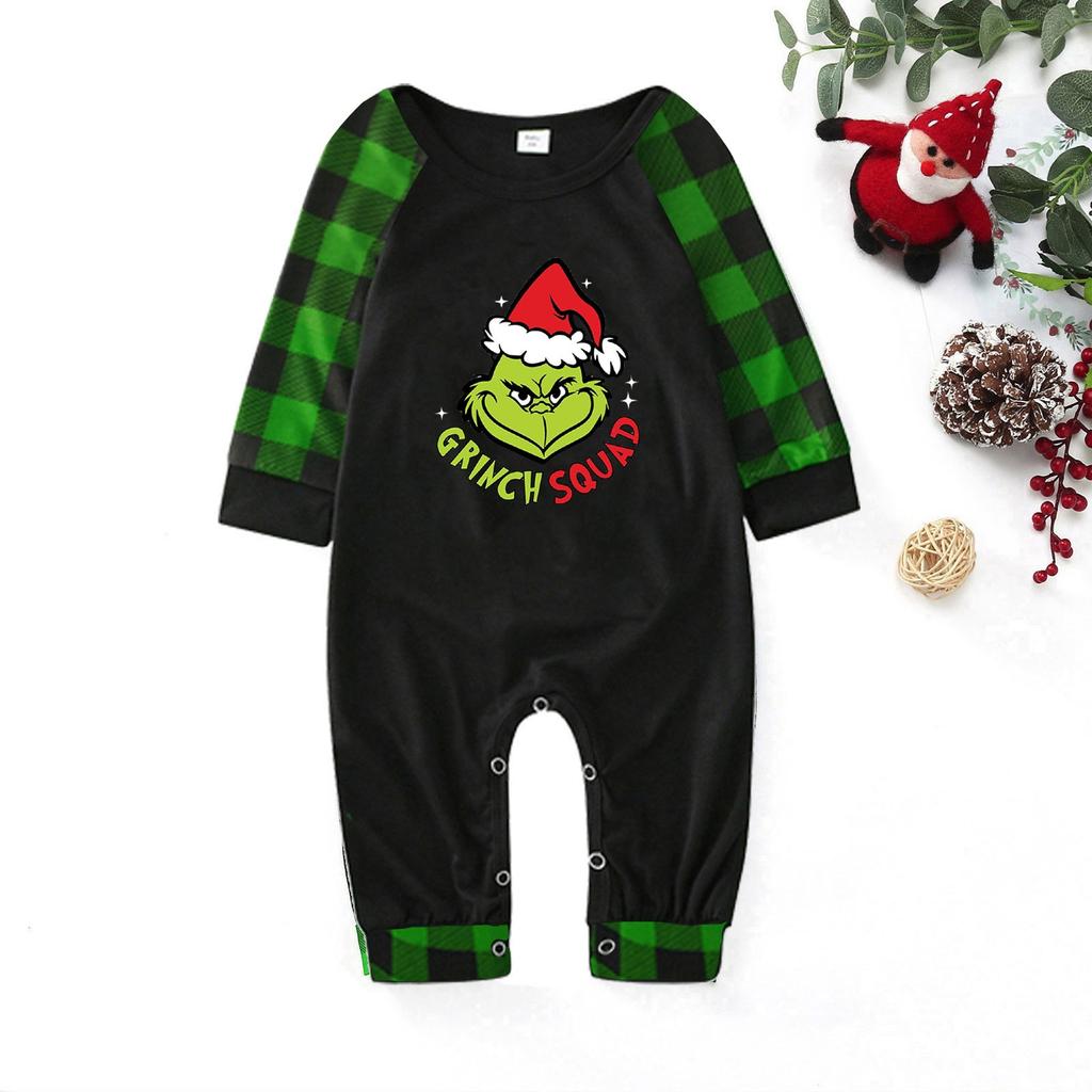 Passende Familiensets mit Weihnachtsmotiven, Langarmshirts und Hosen