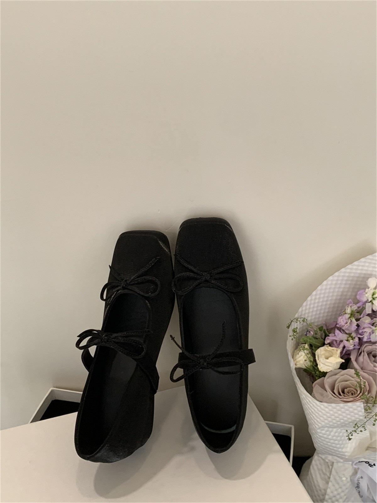 

Новые туфли-балетки с квадратным носком, на скрытой платформе, с бантом, одинарные туфли для юбки, туфли для бабушки, атласная поверхность 35 чёрный