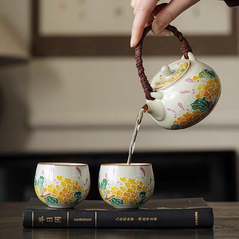 Ru Kiln Brewing Teapot, One Pot And Two Cups, Household Kung Fu Tea Set, Beam Pot, Large-Capacity Brewing Tea Cup Gift Box.