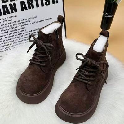 Nouvelles bottes Martin à semelles épaisses pour femmes hiver nouveau petit homme, rehaussées et en velours pour tenir chaud, fourrure retournée et bottines fines