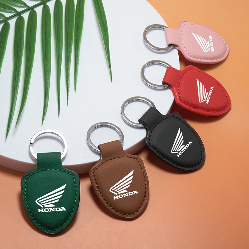Leather Car Emblems Keychain Key Chain Keyring Decoration Pendant for Honda CB400 CB650FCBF CBR25ORR CRF SH3O0 NC75O Accessories LK6