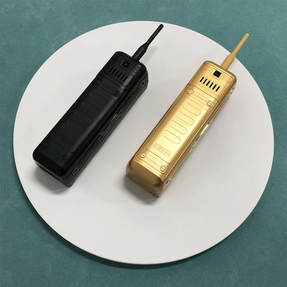 C3 Long Standby Retro Telefon 2,2 tommer Dual SIM-kort Mp3-spiller 6800mAh Stort batteri Bluetooth ulåst mobiltelefon