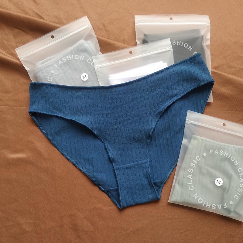 Pure Cotton Low-Waist Breathable Women's Panties - Plus Size & High-Elastic Knit