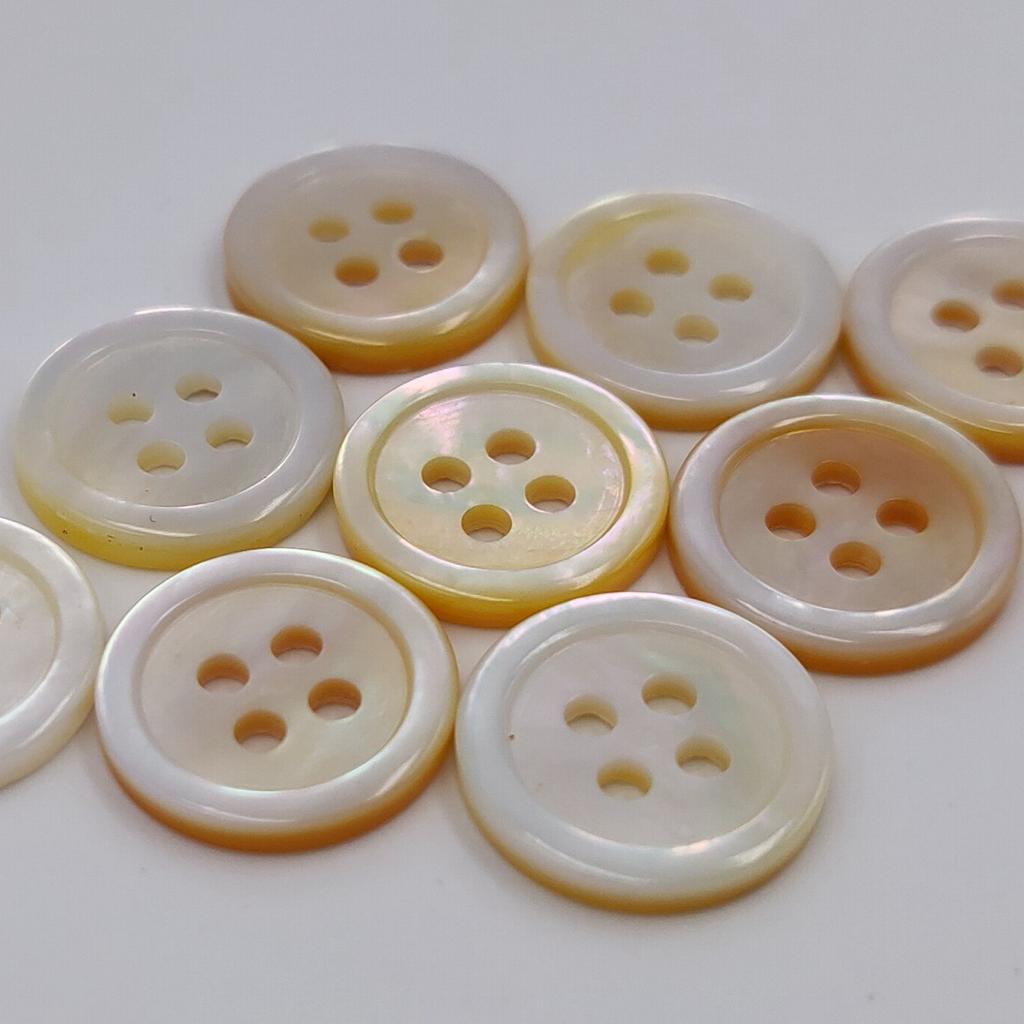 10 ks knoflíků s mušlemi, bílé knoflíky s motýly, široké boční, vícebarevné zapínání na košili se čtyřmi očima, knoflíky na oblek