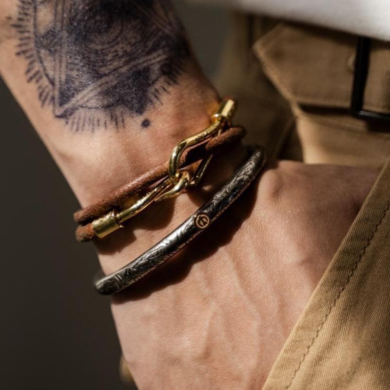 Vintage Engraved Pattern Open Bangle Bracelet Tribal Animal Symbol Wristband Alloy Wrist Jewelry Accessory