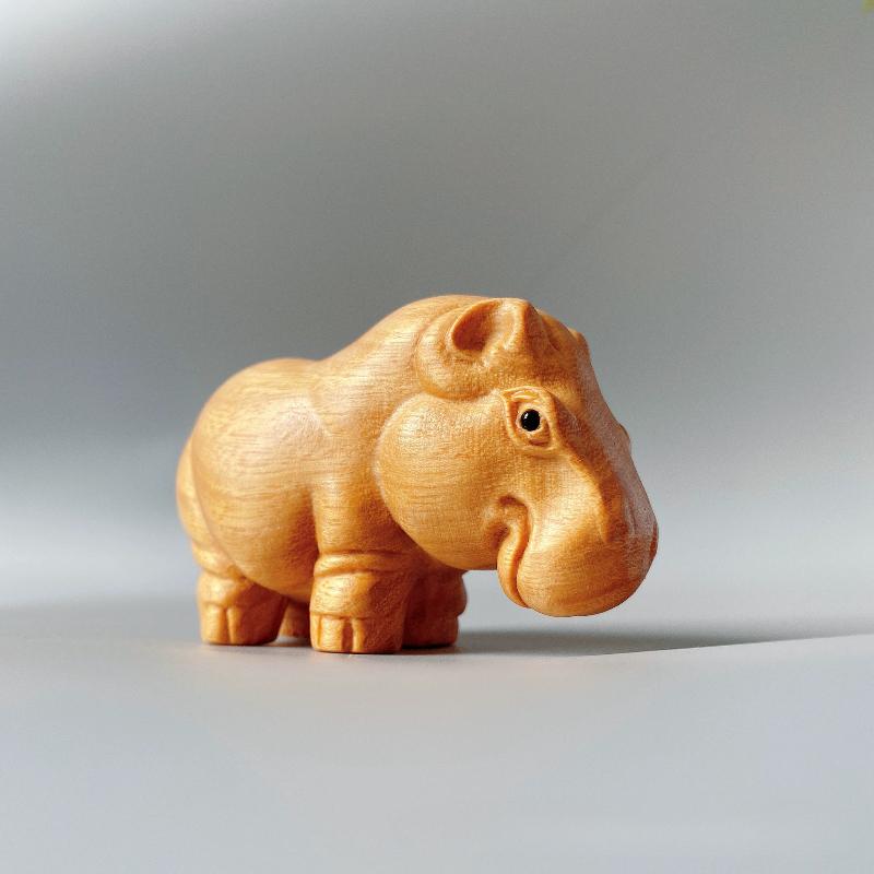 Sculptures and Figurines for Interior Cute Wood Carving Animals Statue Decoration Ornaments for Home Desk Accessories