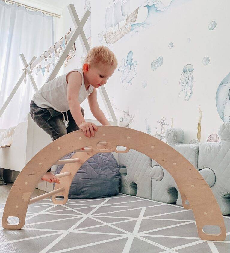 Wooden rocker Sweet grey