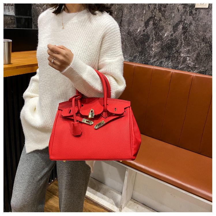 2021 Trendy Korean Style Women's Luxury Textured Crossbody and Shoulder Bag, Versatile Fashion Handbag