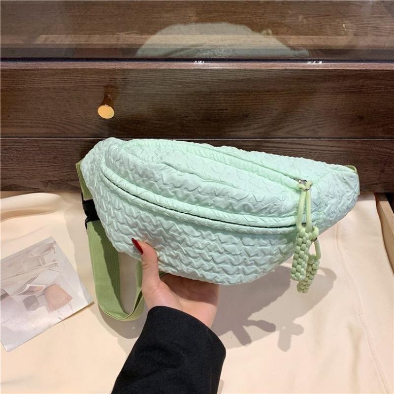 Light and Cute Soft Girl Crossbody Fanny Pack, Fresh and Simple Versatile Small Bag, Female and Girl Breast Bag