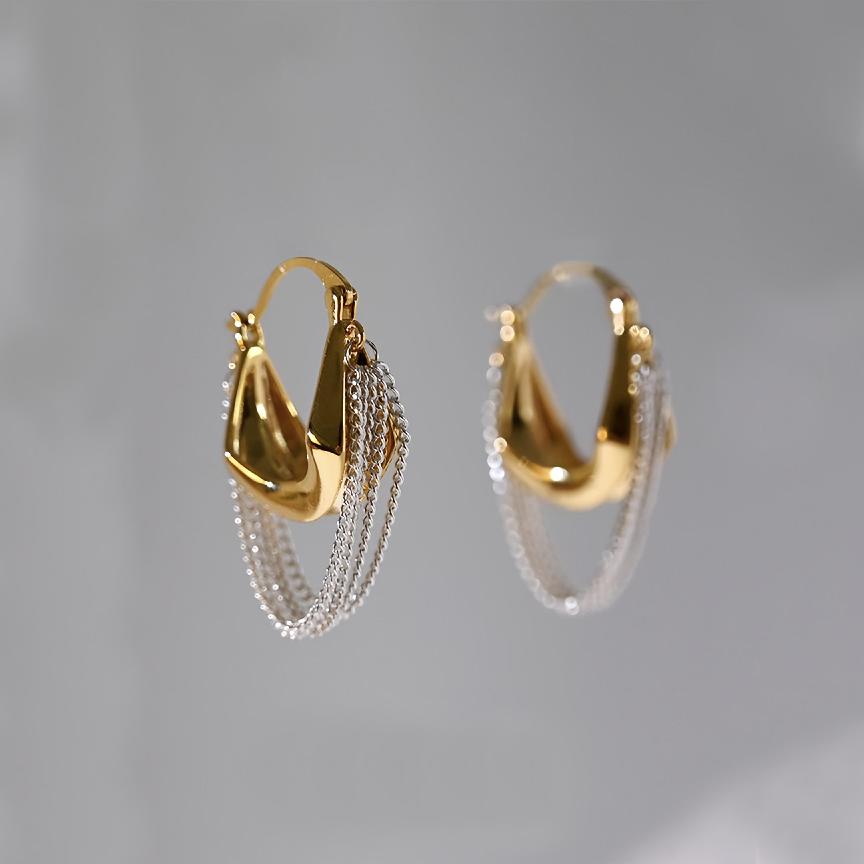 New Light Luxury Fashion Chain Tassel Earrings, Small Design Contrast Color Ear Buckle, Temperament Exaggerated Retro High-end Earrings earlobe with tassel